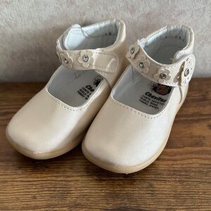 Cream Kids Dress Shoes with Embellished Strap
